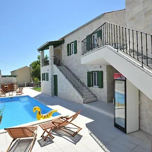 apartments-corte.hotelinzadar.com/